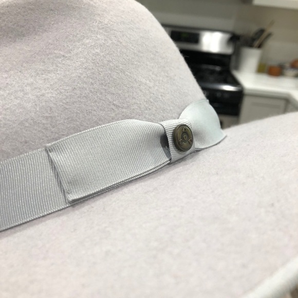 Wide Brim Hat Grey S/M Wool - Picture 8 of 15